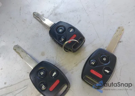 2009 Honda Pilot Touring z USA, uszkodzony, nr VIN 5FNYF38869B016103